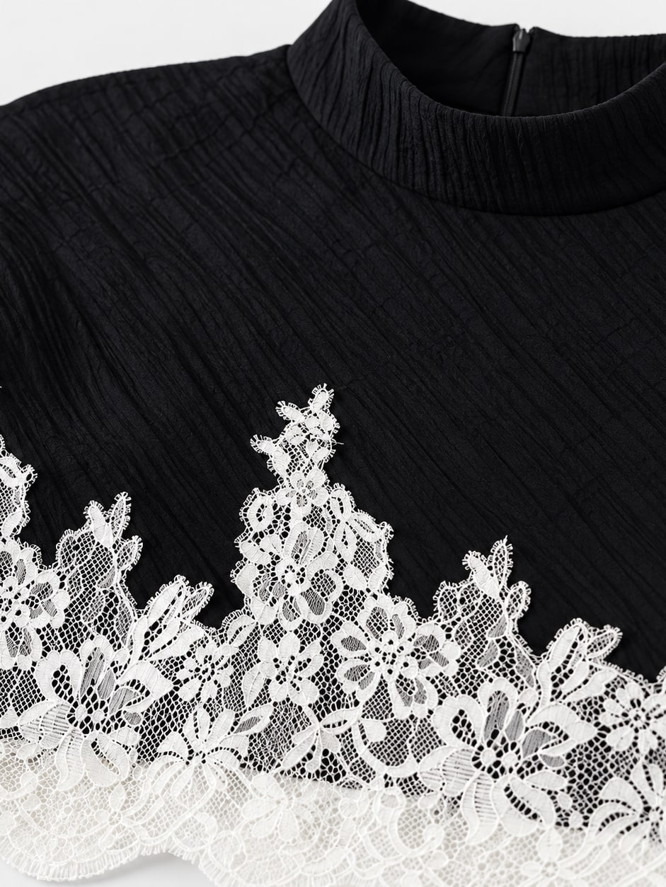 Lace Trimmed Skirt Set